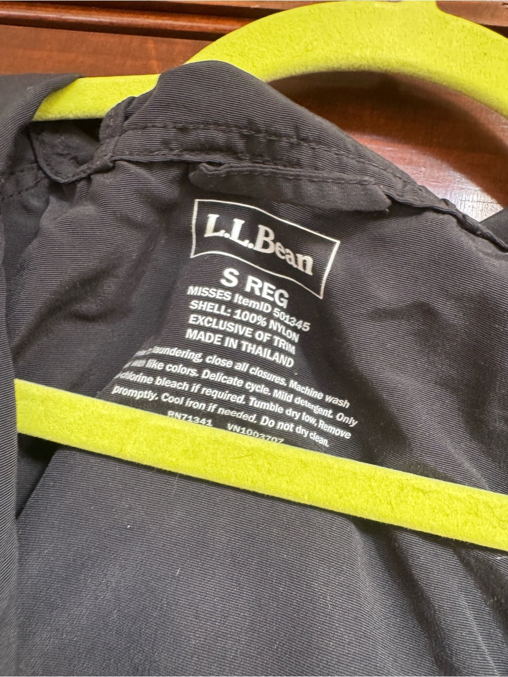 Women’s Mountain Classic Anorak - Picture 2 of 6
